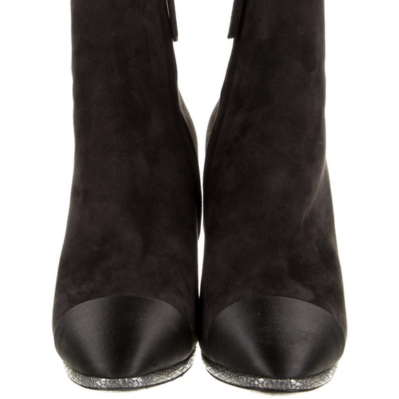 Chanel boots - Picture 4 of 5